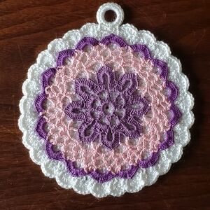 Beautiful Hand Crochet Pot Holder Like New Never Used Pink Purple White
